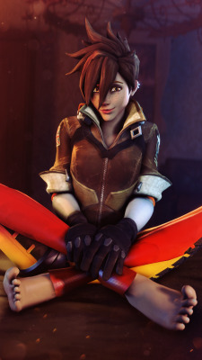 colonelyobo:  SFW version of the last Tracer