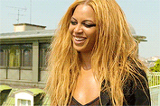 flawlessvevo:  “Hi! Just messaging you to tell you that your blog is amazing!…”