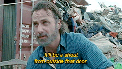 Rick and Morgan in Fear the Walking Dead 4x01 “What’s Your Story?”Gifs by: walking-dead-icons.