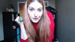 kayleepond:  Just bringin’ some Amy Pond