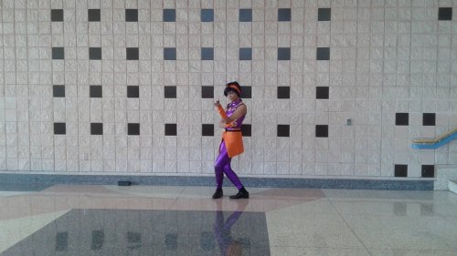 bradleyuppercrustthe3rd:    Metrocon Jojo photodump, feel free to tag yourself! LAST ONE. I’M FREE. 