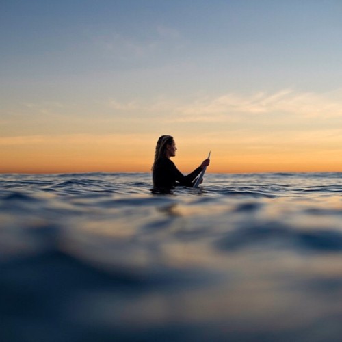 http://surfandbefree.tumblr.com