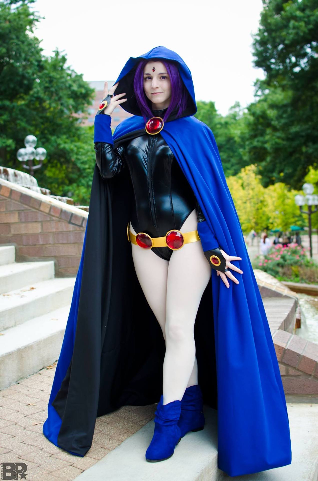bigdead93:  chelzorthedestroyer:  Raven from Awa 2014. First time I made a cape for