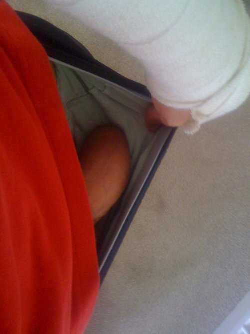 tumblinwithhotties:  He may need a hand with that…any takers?