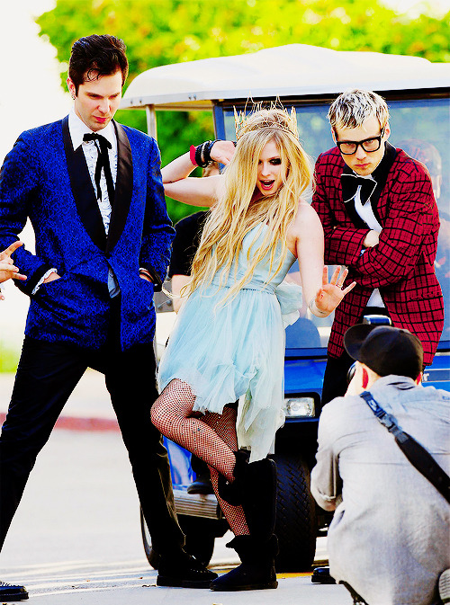  On The Set of HTNGU!! -April 8/2013 