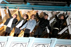 direct-news:  The boys shooting a new video on top of Tower Bridge in London (21/12/13) 