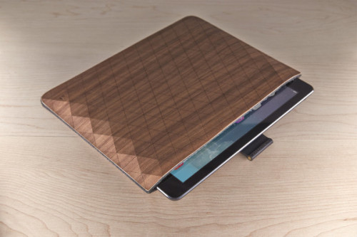GEOMETRIC WOODEN IPAD AND MACBOOK SLEEVES FROM GROVE