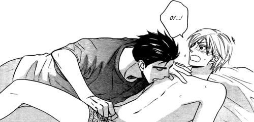 (ﾉ◕ヮ◕)ﾉ*:･ﾟ✧ やおい {HAITUS}