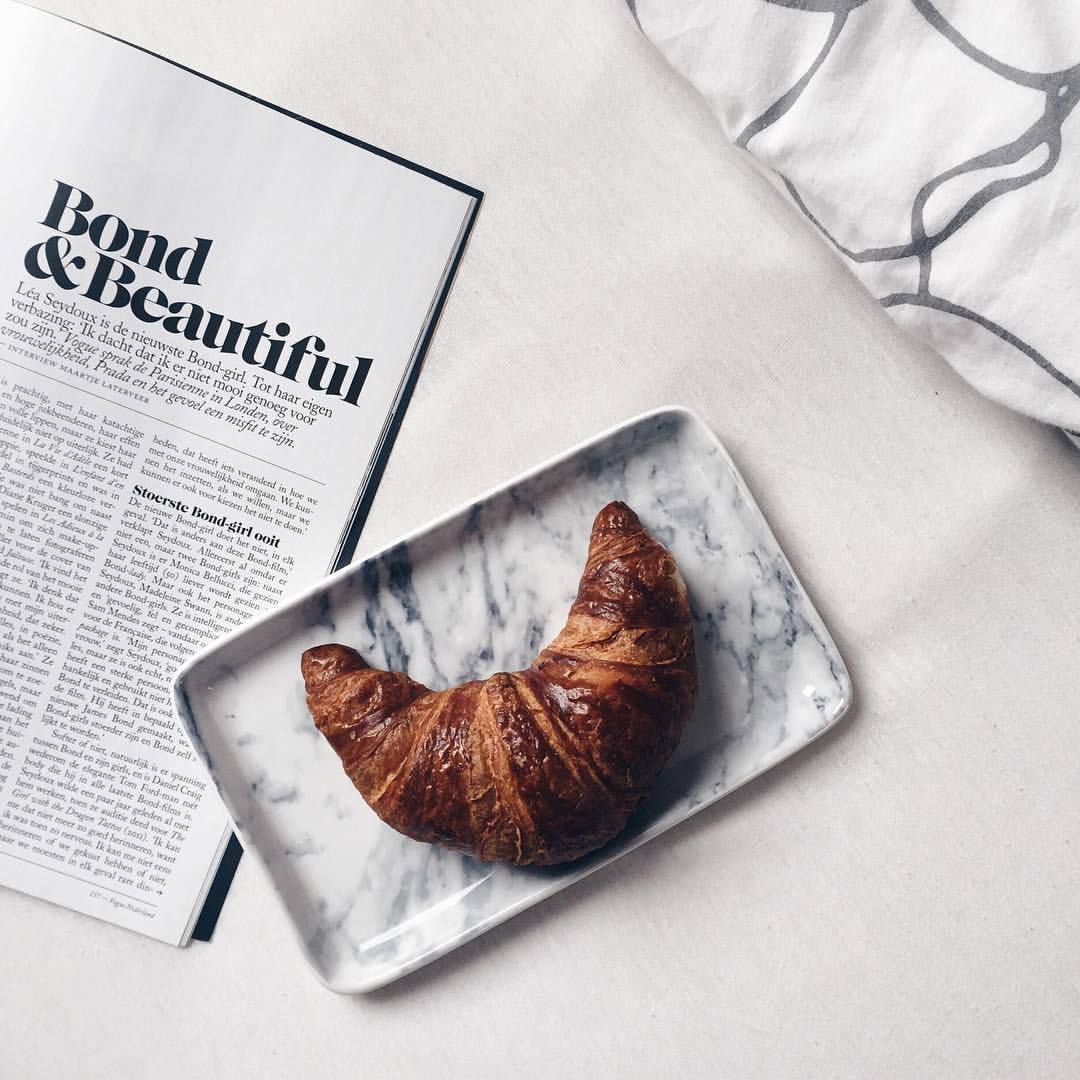 allueres:  Sundays are for eating croissants 💕 #sunday #breakfast #croissant #brunch