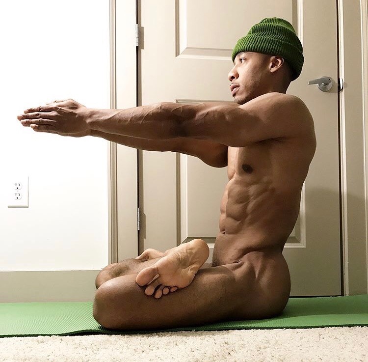 tastyblkman2:  Black Yoga