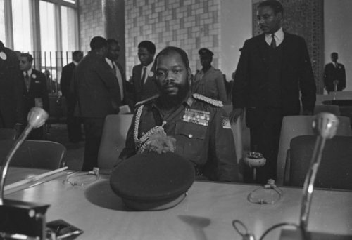 nigerianostalgia: Col. Odumegwu Ojukwu at Nigerian-Biafran peace talks in Addis Ababa, Ethiopia wher