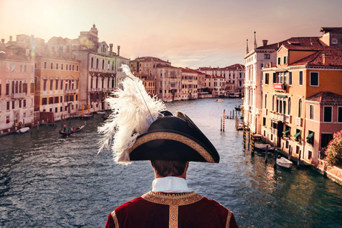 mymodernmet:Gorgeous Short Film Captures the Hidden Magic of Venice