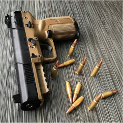 tacticalsquad:    @pete.556 - FN Five Seven FDE 5.7x28   