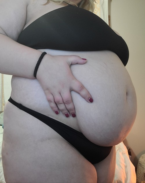 gracesgut:my belly hang is getting out of adult photos