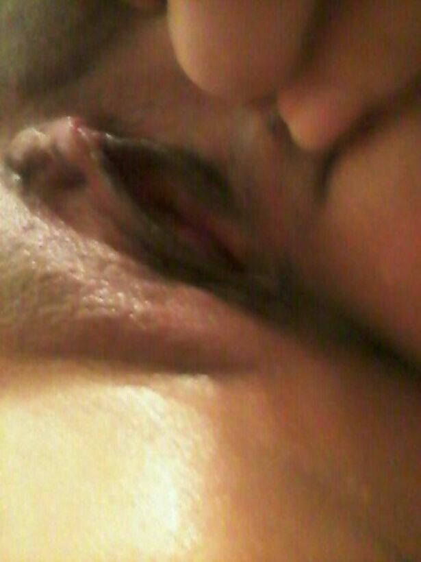 jpangel101:  Hot kik girl selfies of body, tits and pussy