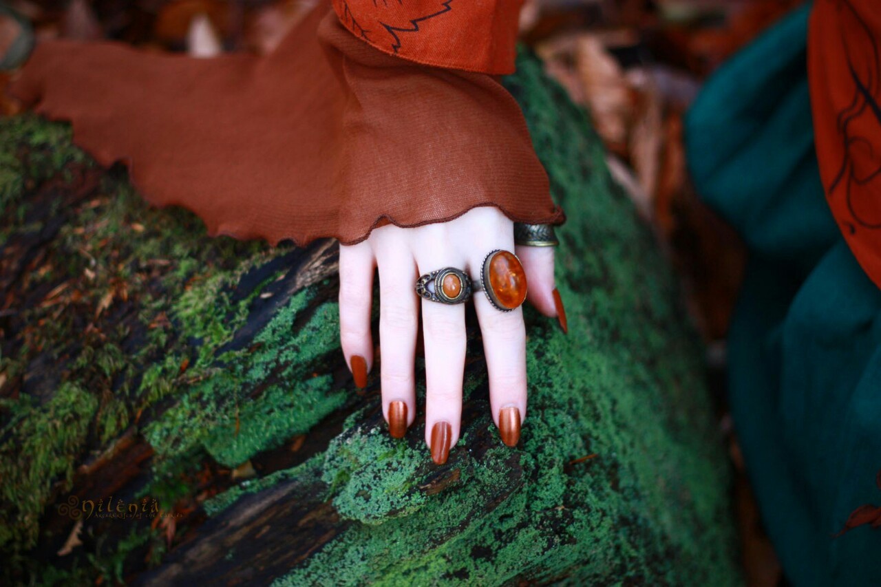 nilenia:  “I want to be magic.I want to touch the heart of the world and make it