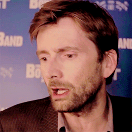 dxvidtennxnt:David Tennant’s reaction to Boys In The Band [x]