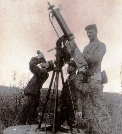 historicalfirearms: Anti-Aircraft Machine Guns of the Great War World War One saw the first widespre