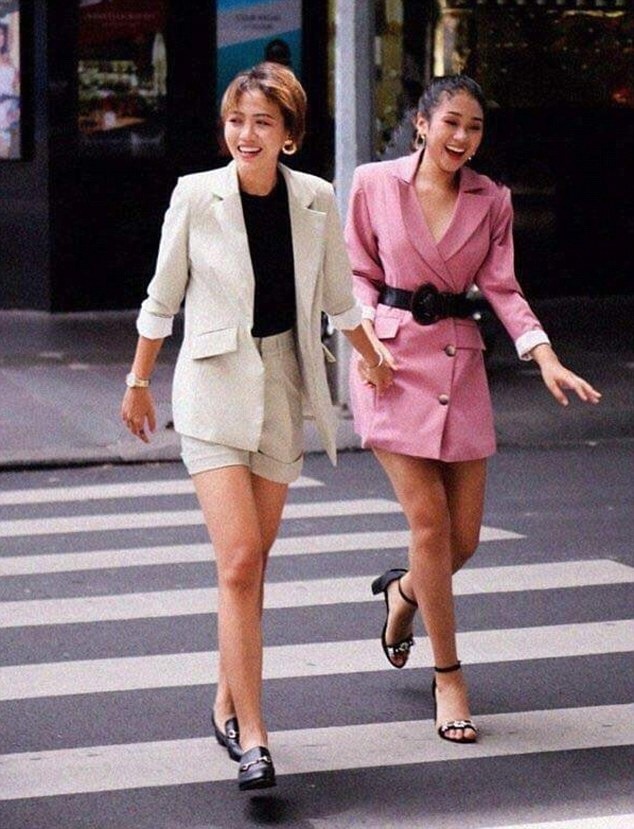 fly-chicken:  softlywlw:  softlywlw:  I rarely see asian wlw representation on this