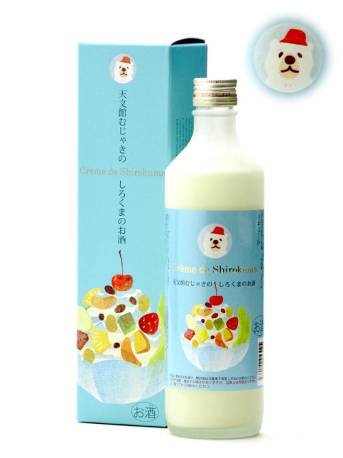 Lovely, fruity and delicious looking sake by Tenmonkan Mujaki cafe.