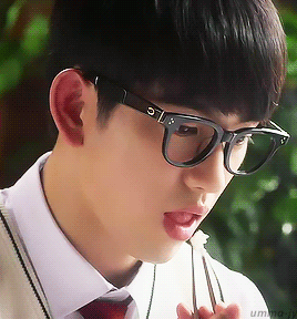 umma-jy:  park jinyoung → lee nara // magic school