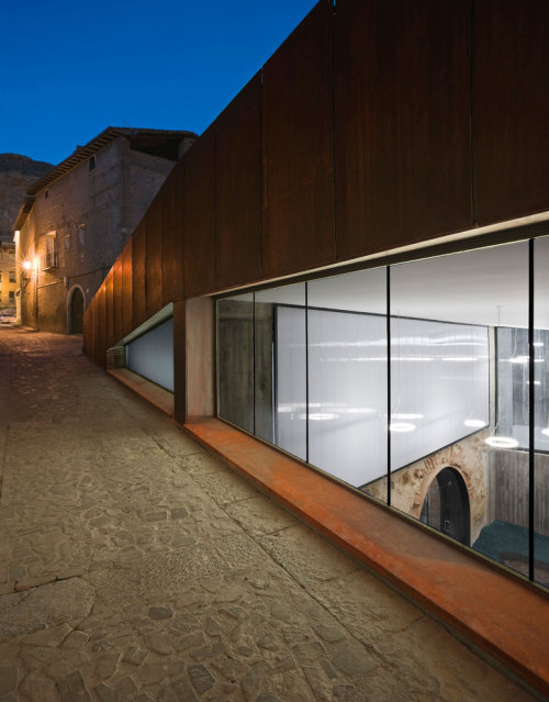 nnmprv:  Archeological Space in Daroca by Sergio Sebastián Franco. You can find me on: Instagram | P