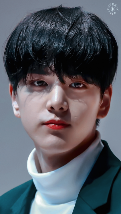 『YOUNGHOON』saved? reblog or like©  ZERO GRAVITY;  ;  été puppy