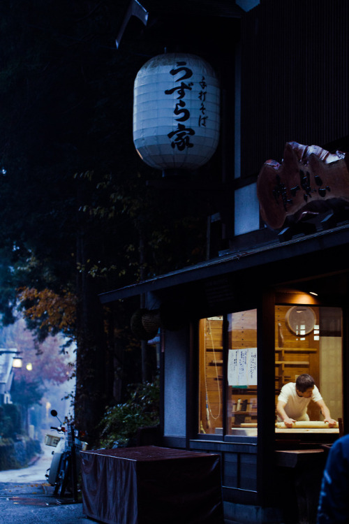 williamhereford:  6am in Nagano…  I shot these all within 1 block of each other on the same street while traveling on assignment last month through Japan.   