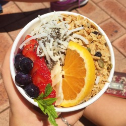 earthling-meg:  My middle name is Acai. But seriously, I just can’t get enough.