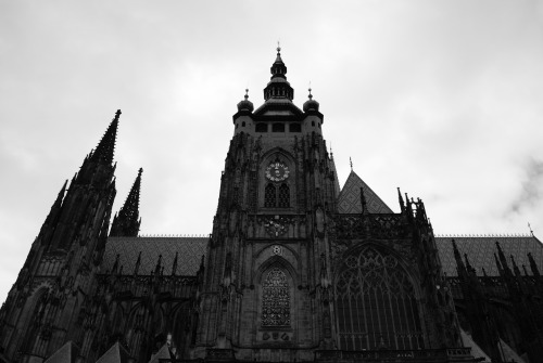 littleblackfoxx:olivercphotography:St. Vitus Cathedral, Prague Castle, Prague.Someone please take me