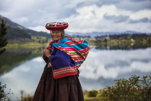 theatlasofbeauty:Escolastica is 88 years old and lives in the Sacred Valley of the Incas, in Peru. W