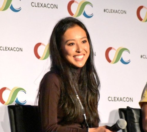 mostlyrunaways:Lyrica, Virginia, Ariela and Clarissa during the Runaways panel at the ClexaCon