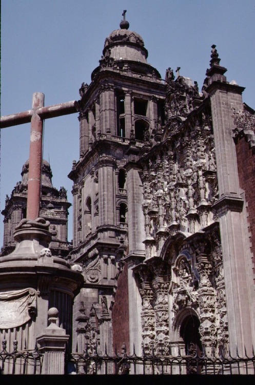 Fachada, Catedral de Ciudad de Mexico, Zocalo, 1978.