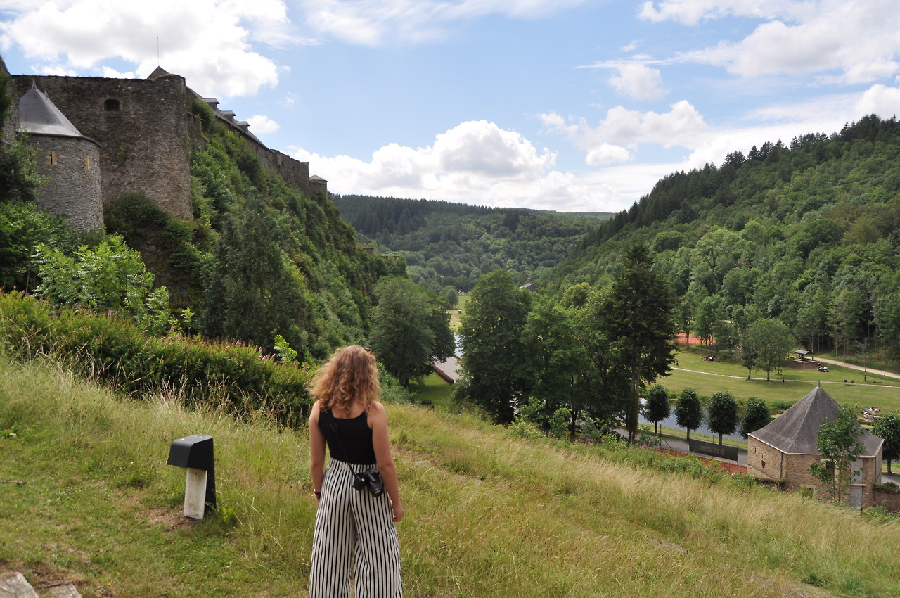 peachyarht:  Bouillon Castle, a medieval castle built in the eight century in Belgium
