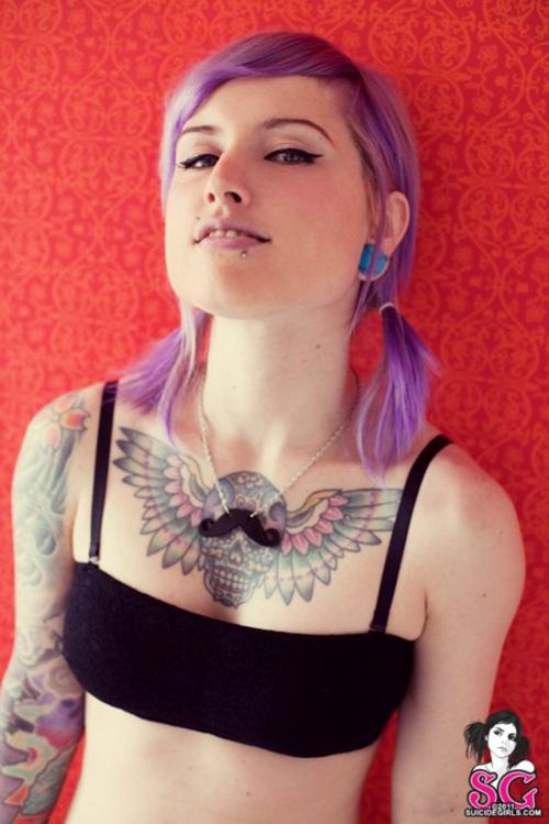 bishpot:  Glitch Suicide is perfect
