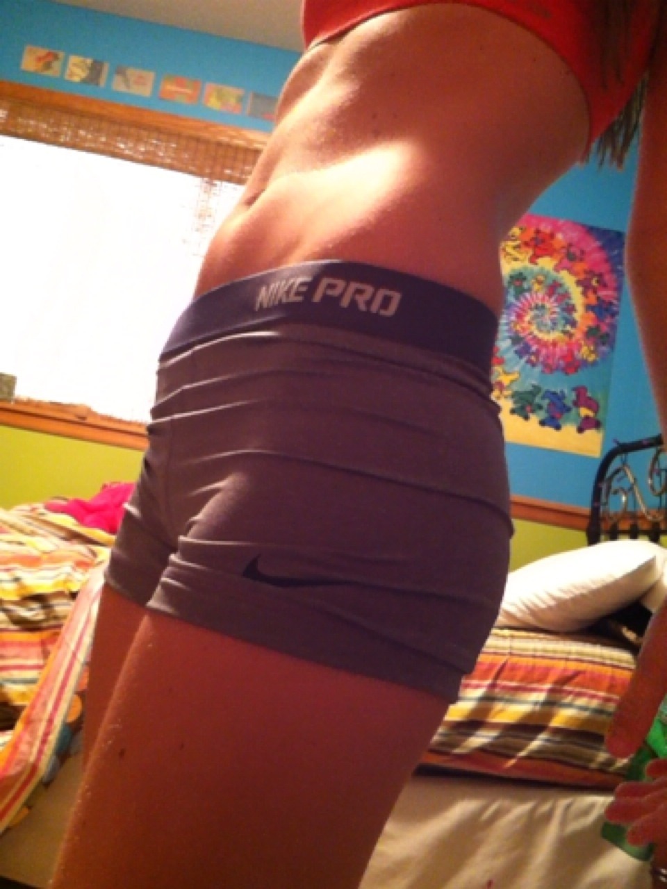 goodhealth-andgoodvibes:  I love these shorts!!! And I like how you can see my grateful