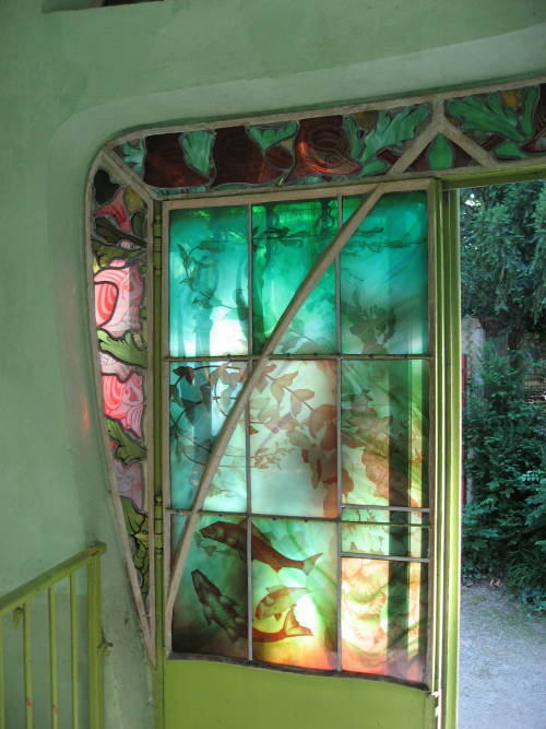 frenchartsyshit: Jacques Grüber - stained glassed door at the Musée de l’Éc