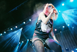 yeahbarakat:  Paramore by Brianna Collins on Flickr. 