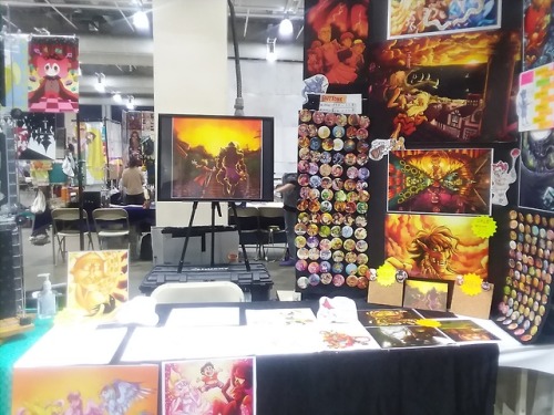 kitbits:HEY EVERYBODY COME SEE ME AT TABLE 163!! DAZLIOUS DESIGN! U HEARD IT HERE!!!PLEASE LET THIS 