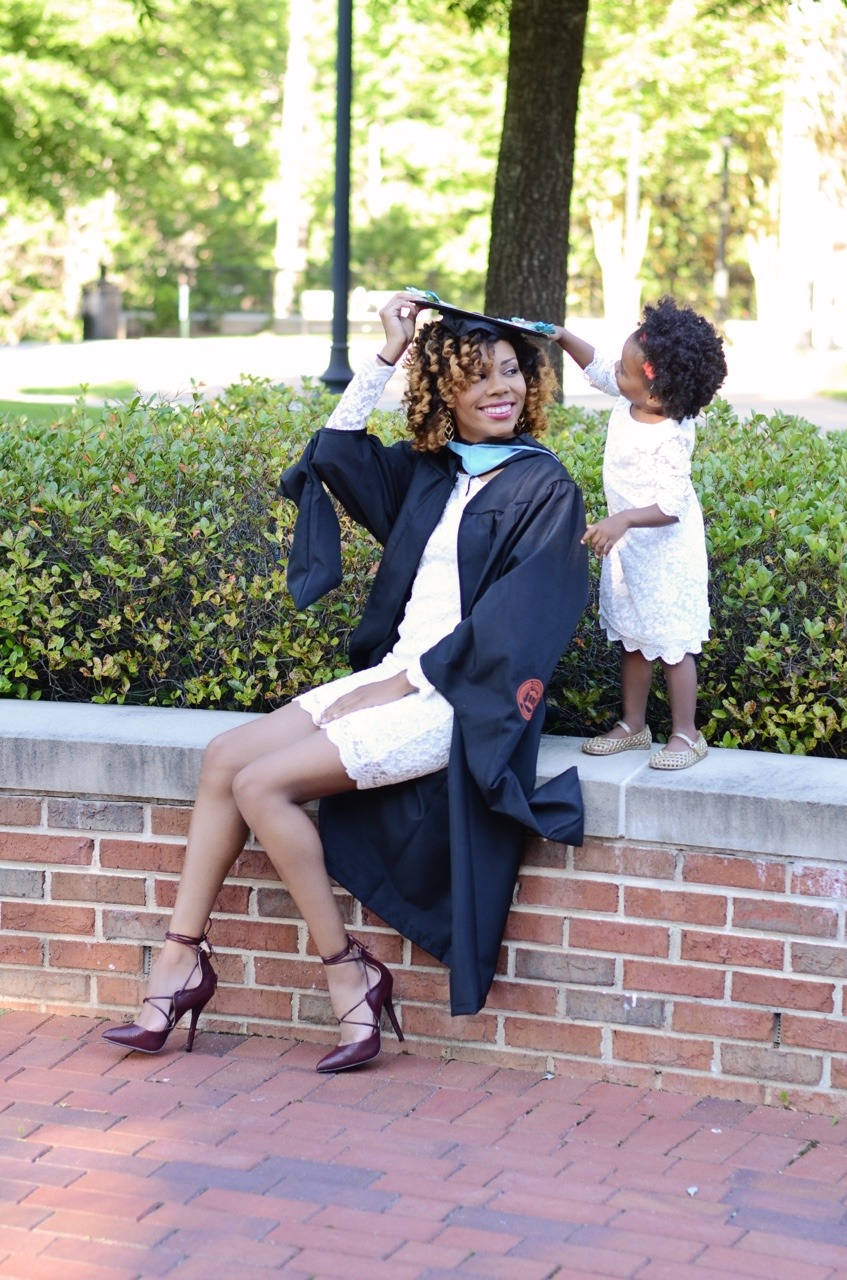 blackoutselfies:  To all the single mothers out there, this one’s for you 💙