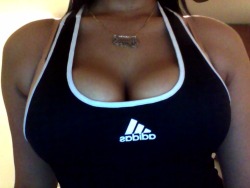 sexuallthrill:  follow her shes following back http://thugmufffin.tumblr.com/ now!!