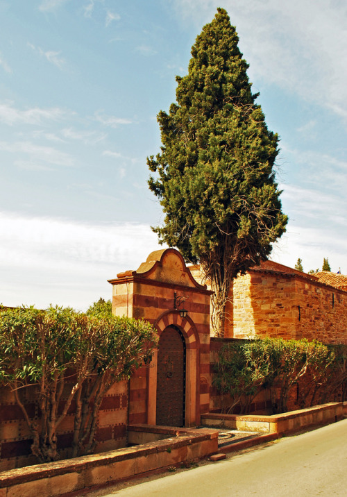 Gate in Kampos, Chios island, Greece