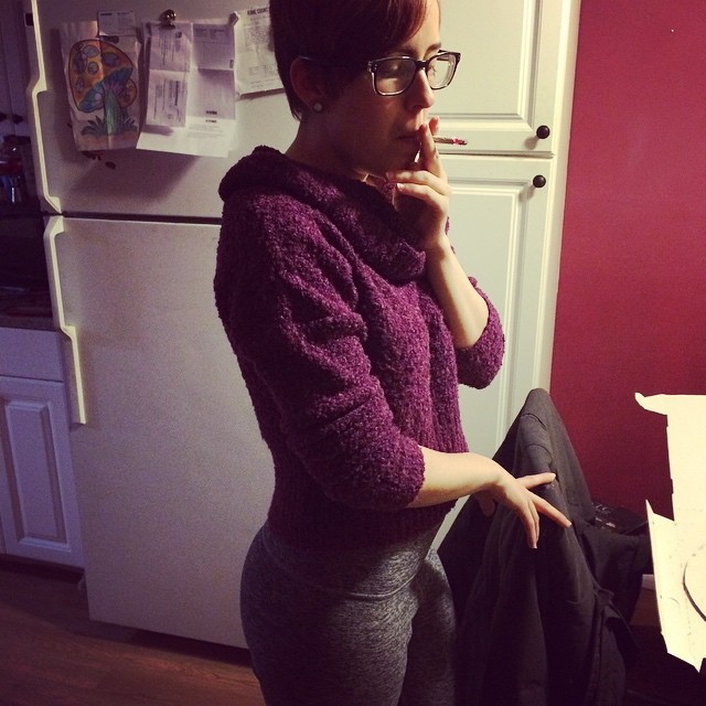 suburbanbaby:Joints and ass.  😍😍😍