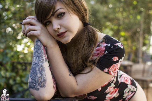 suicidegirlslover:  Ladylove Suicide adult photos