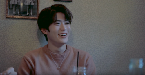 Jaehyun: Did everyone try the chicken? I thought the chicken was lovely.