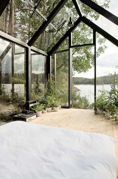danisplayground:  52hearts:  Garden Shed turned Glass Bedroom (Finland) (via Curious