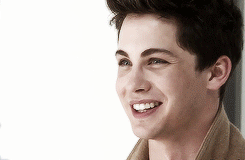 lancepan:  lancepan:  Bes gif omg  Forever reblogging