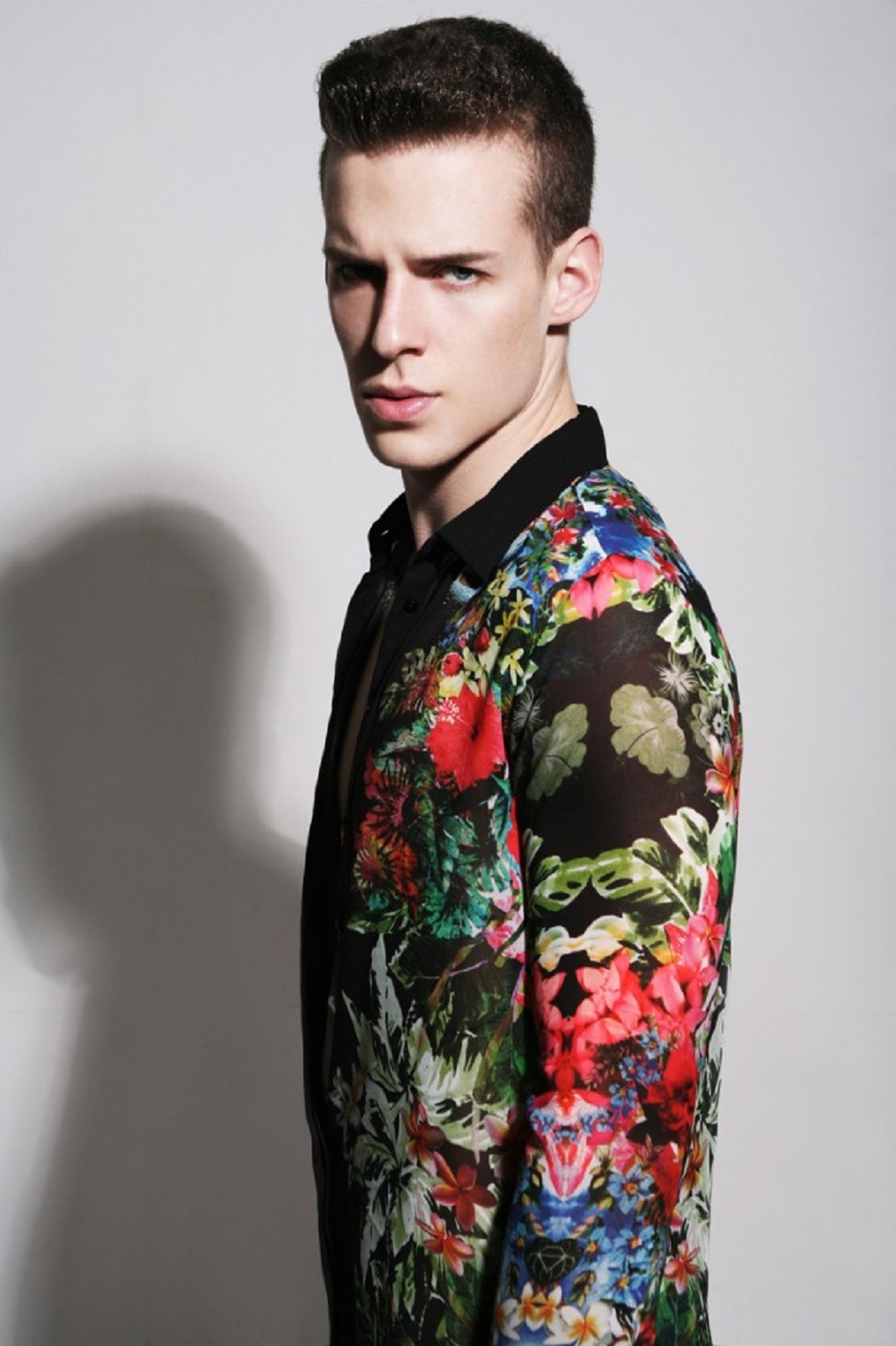 extra0rd1nary-belleza:Kristof Kralik  @ M Management  Hair:Brown,Eyes:Blue,Height:187 cm