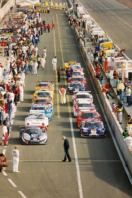 itsbrucemclaren:  1995 Le Mans Pitlane 