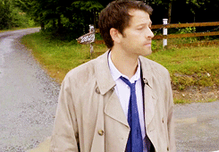 mishas-assbutts:  Forecast for season 9: Cas makes a lot of sad faces and I cry into a pillow for the rest of my life. [x] 